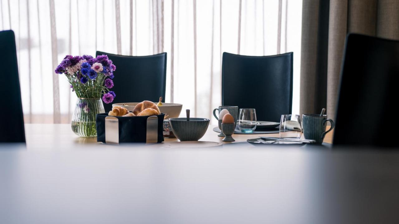 Oberlech750. Refugium Am Berg. Appartement Buitenkant foto
